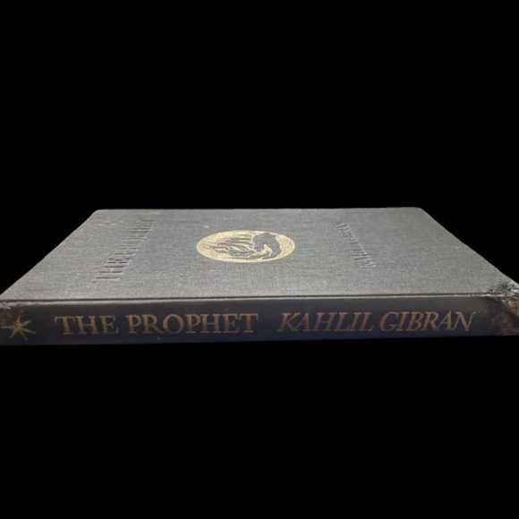 The Prophet vintage book read by Zayn Malik - Picture 3 of 6